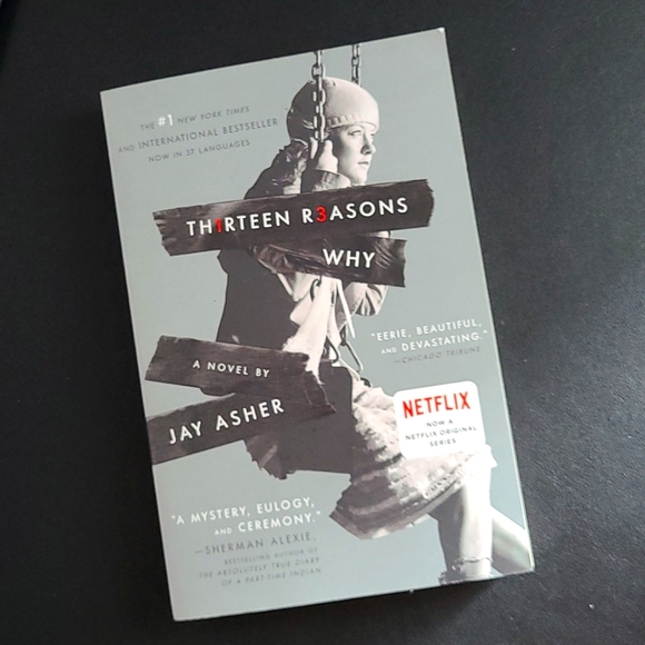 13 Thirteen Reasons Why - Picture 1 of 6